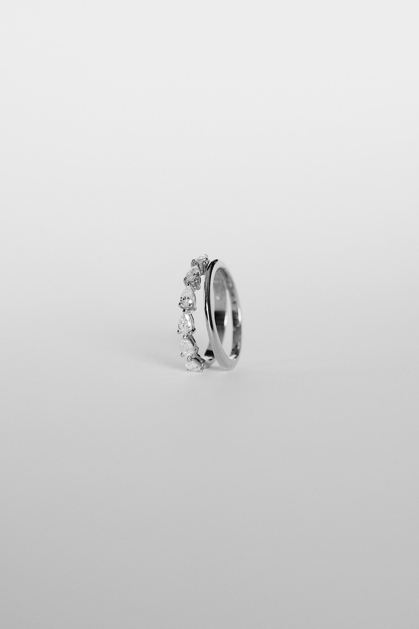Double Band Pear Diamond Ring | 18K White Gold