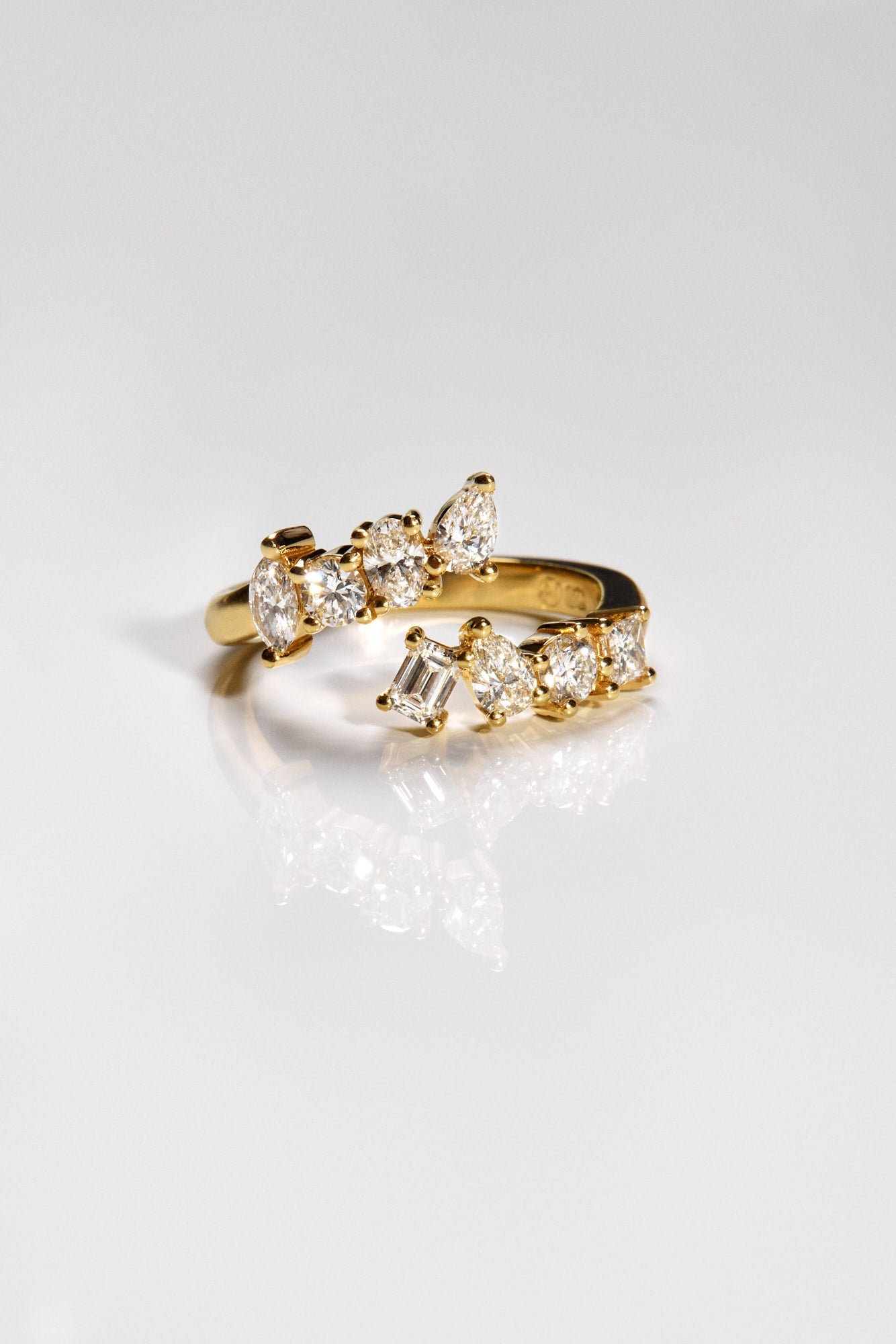 Mini Scattered Diamond Wrap Ring | 18K Yellow Gold