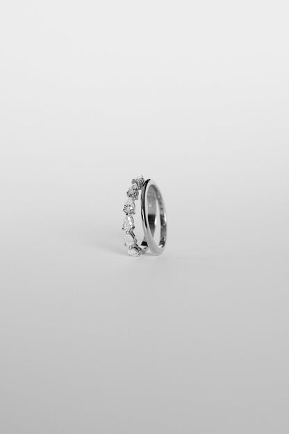 Double Band Pear Diamond Ring | 18K White Gold