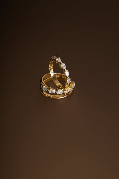Double Band Pear Diamond Ring | 18K Yellow Gold