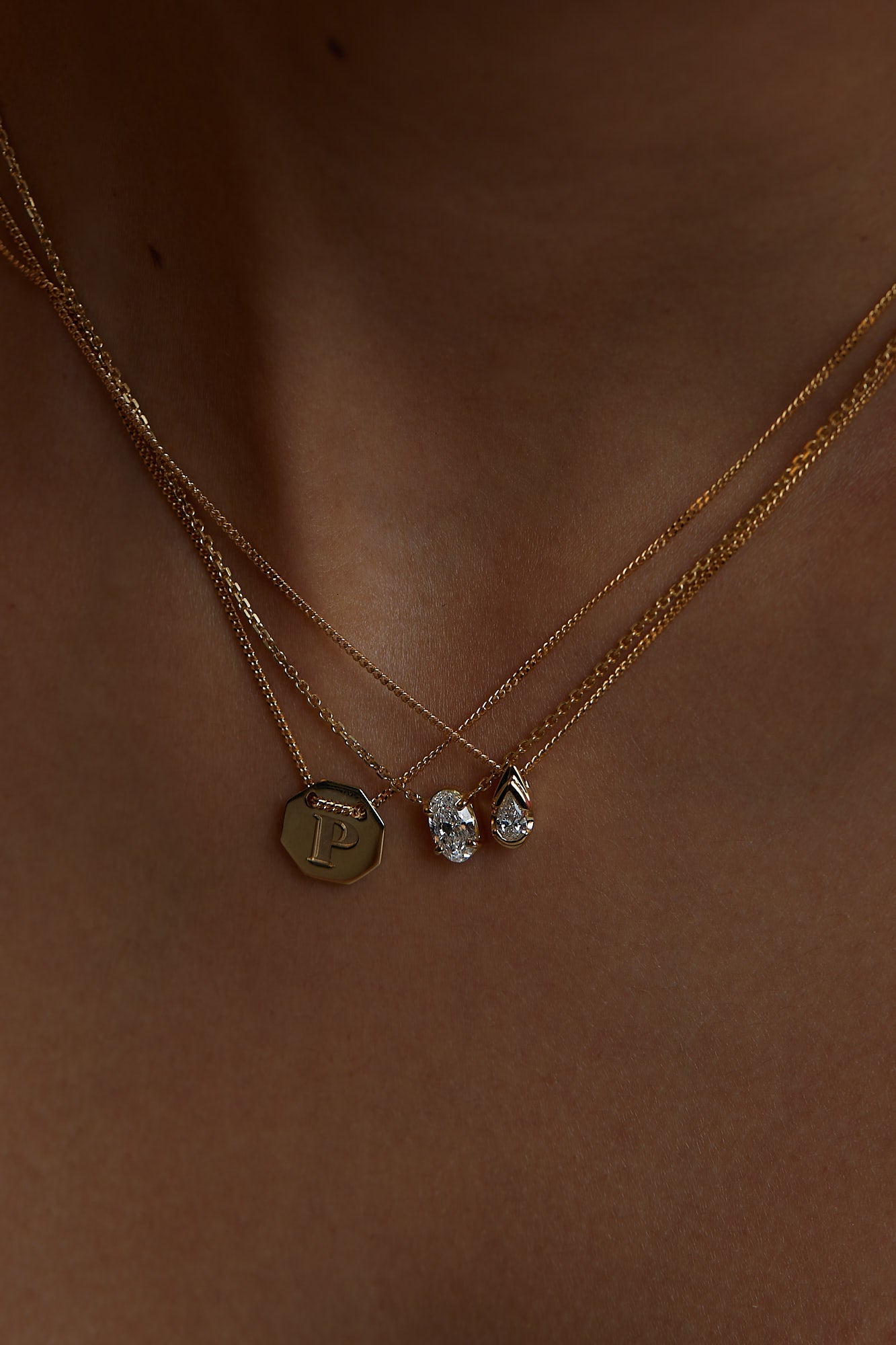 Oval Diamond Necklace | 18K Gold