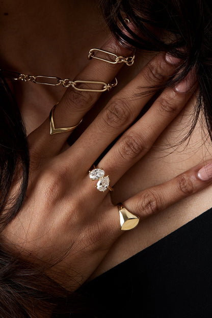 En Pointe Ring | 9K Yellow or Rose Gold