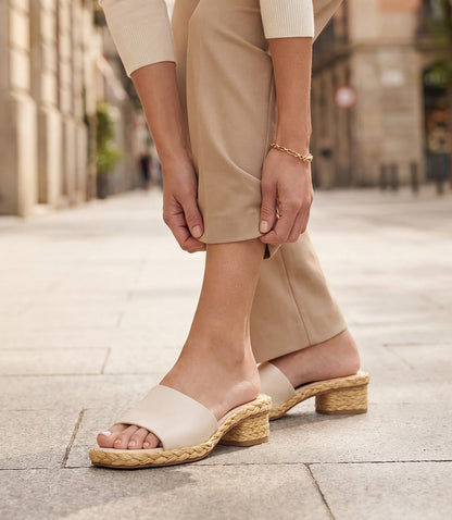 Dolce Vita Dixi Low Heel Sandals