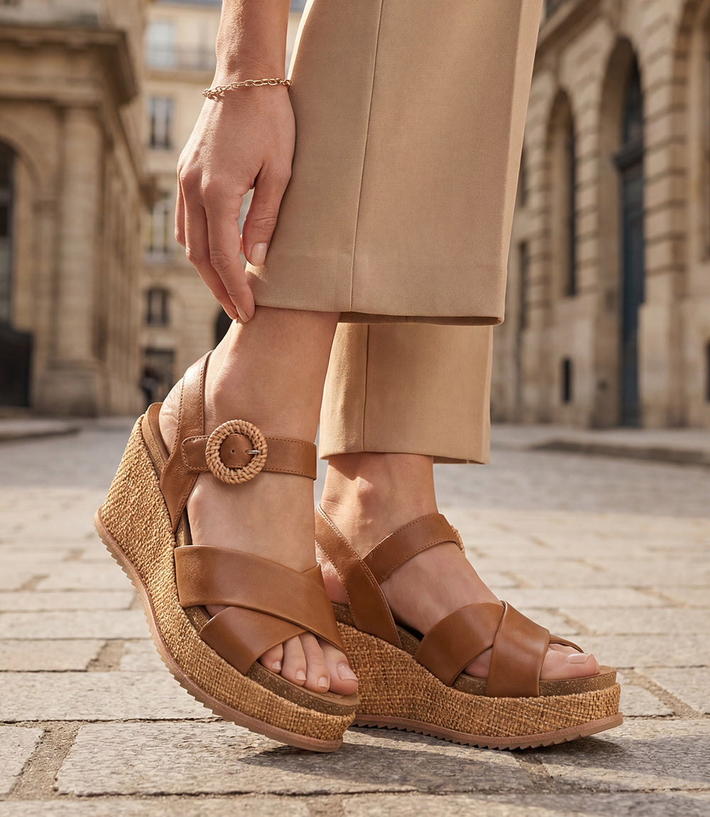 Sofft Dorathy Leather Raffia Wedge Sandals