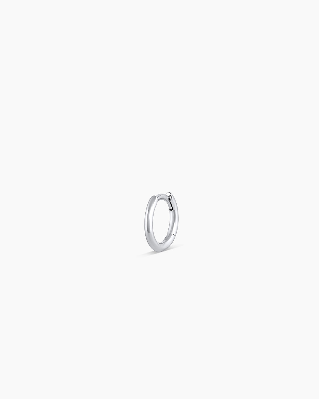 14K White Gold Classic Single Huggie
