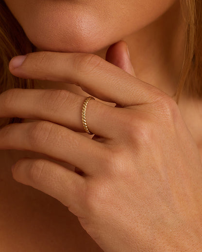14K Gold Crew Helium Ring