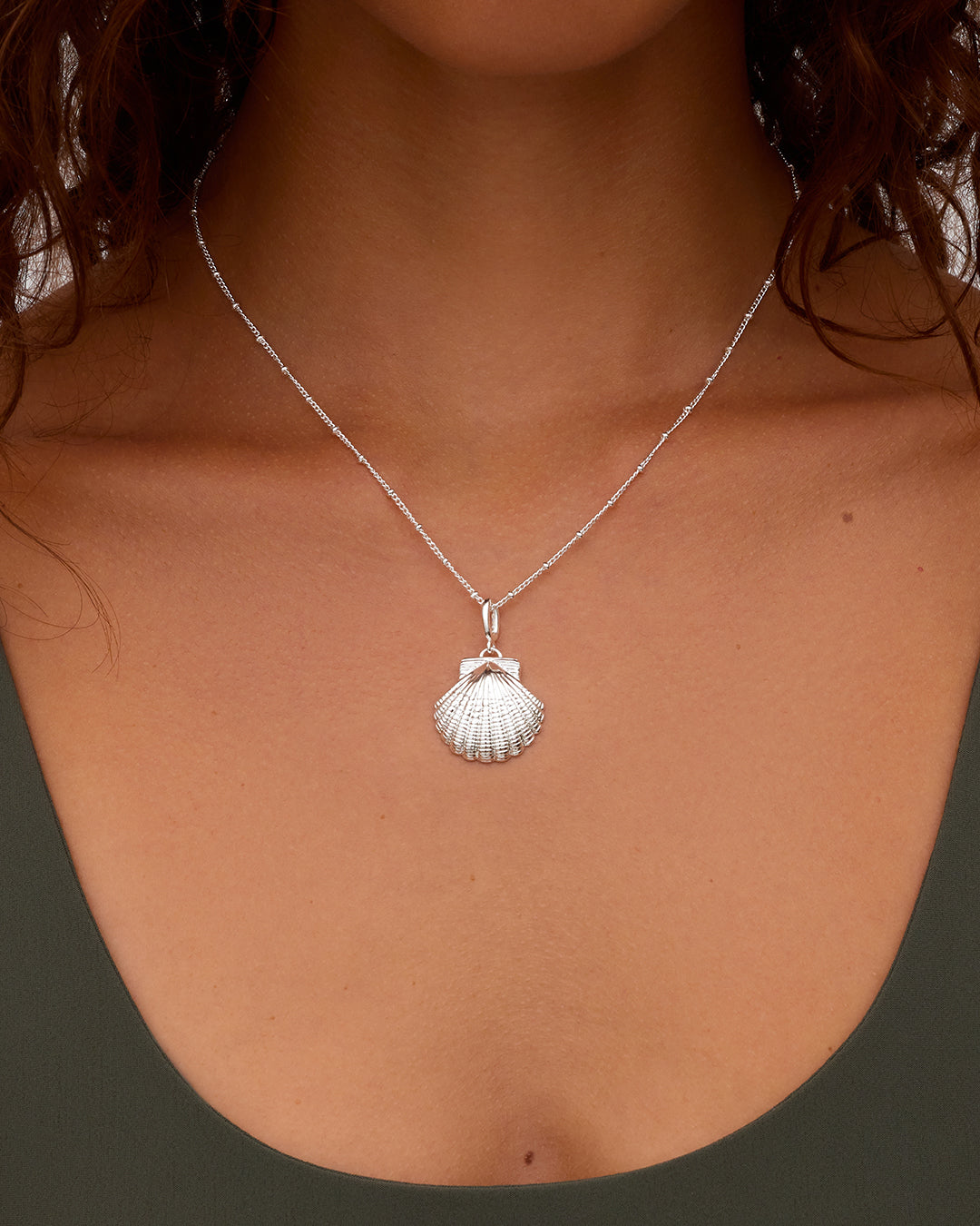 Scallop Parker Charm