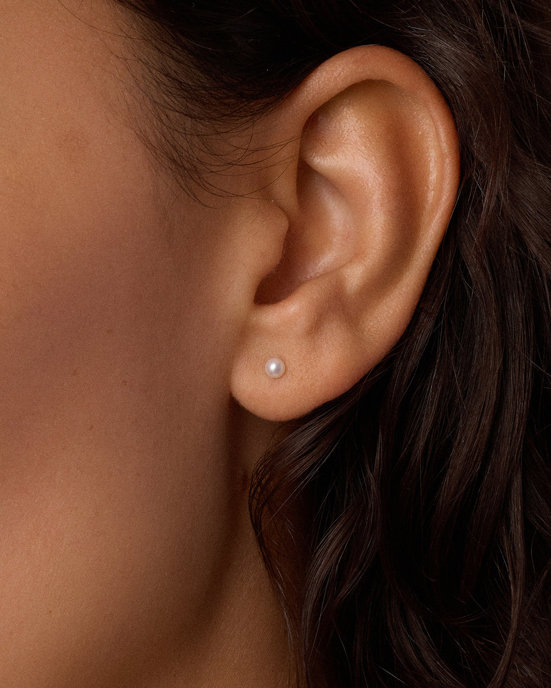 14K Gold Pearl Flat Back Studs