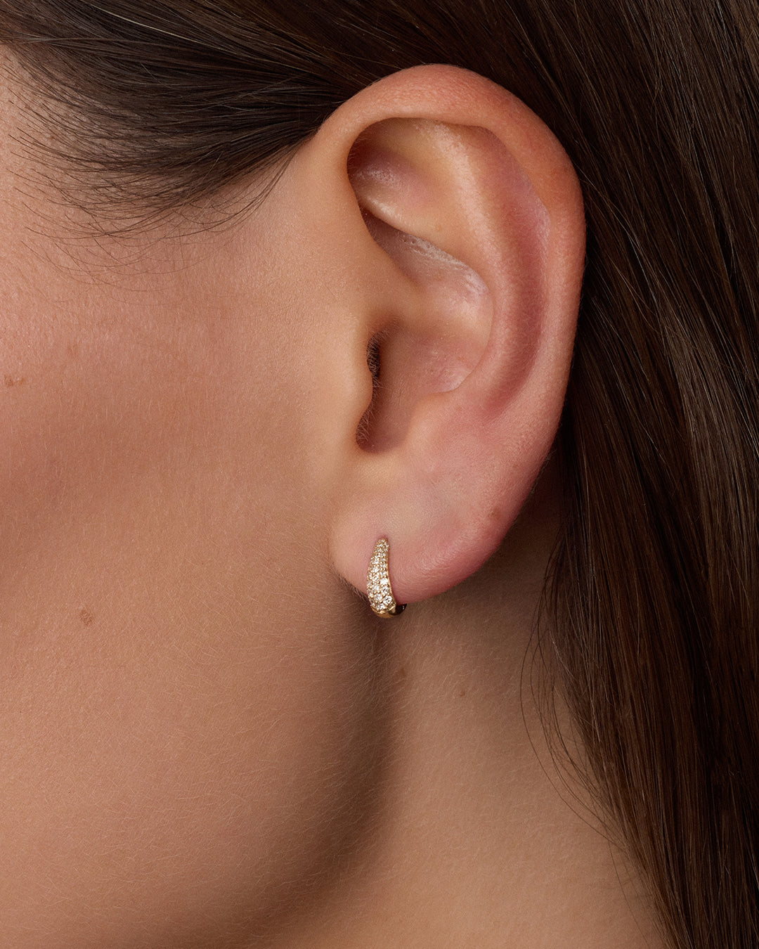 14K Diamond Banks Single Huggie