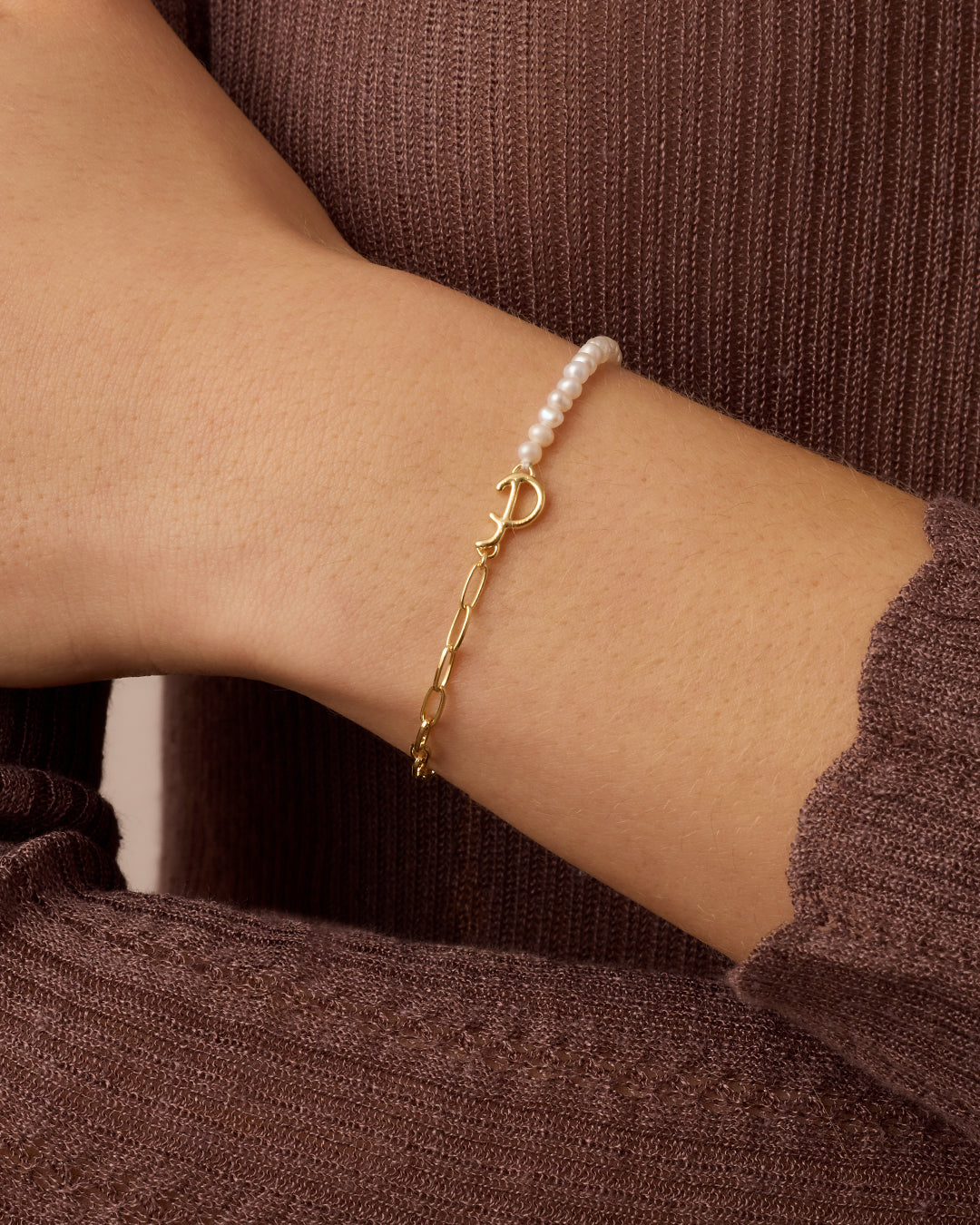 Lou Pearl Alphabet Bracelet