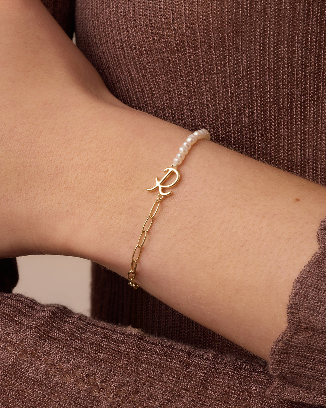 Lou Pearl Alphabet Bracelet