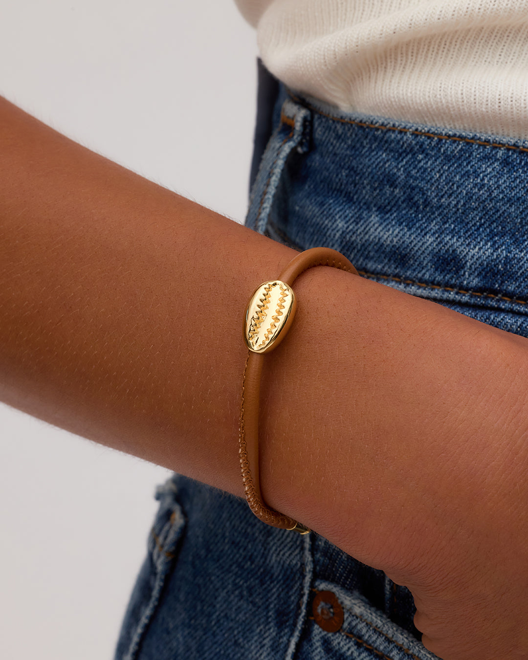 Brooks Cowrie Bracelet