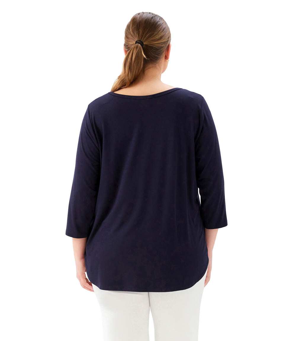 Plus Size 3/4 Sleeve Shirttail Top