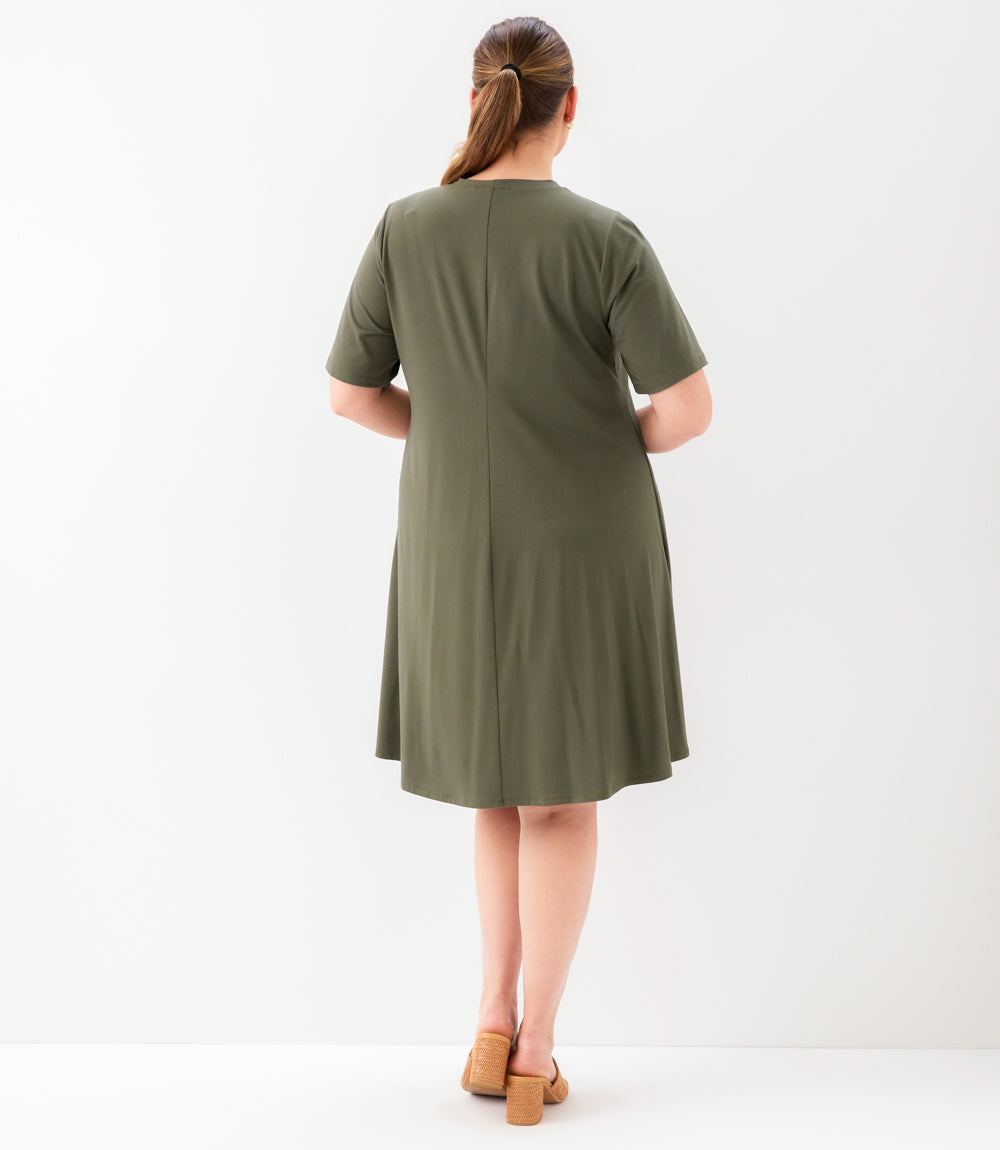 Plus Size Short Sleeve A-Line Dress