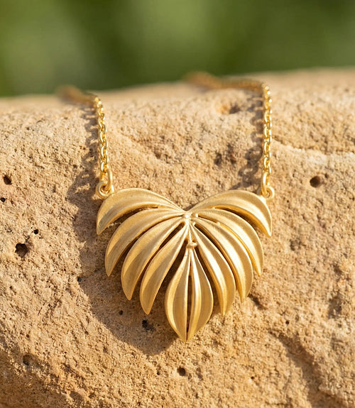 Tropical Leaf Pendant Necklace