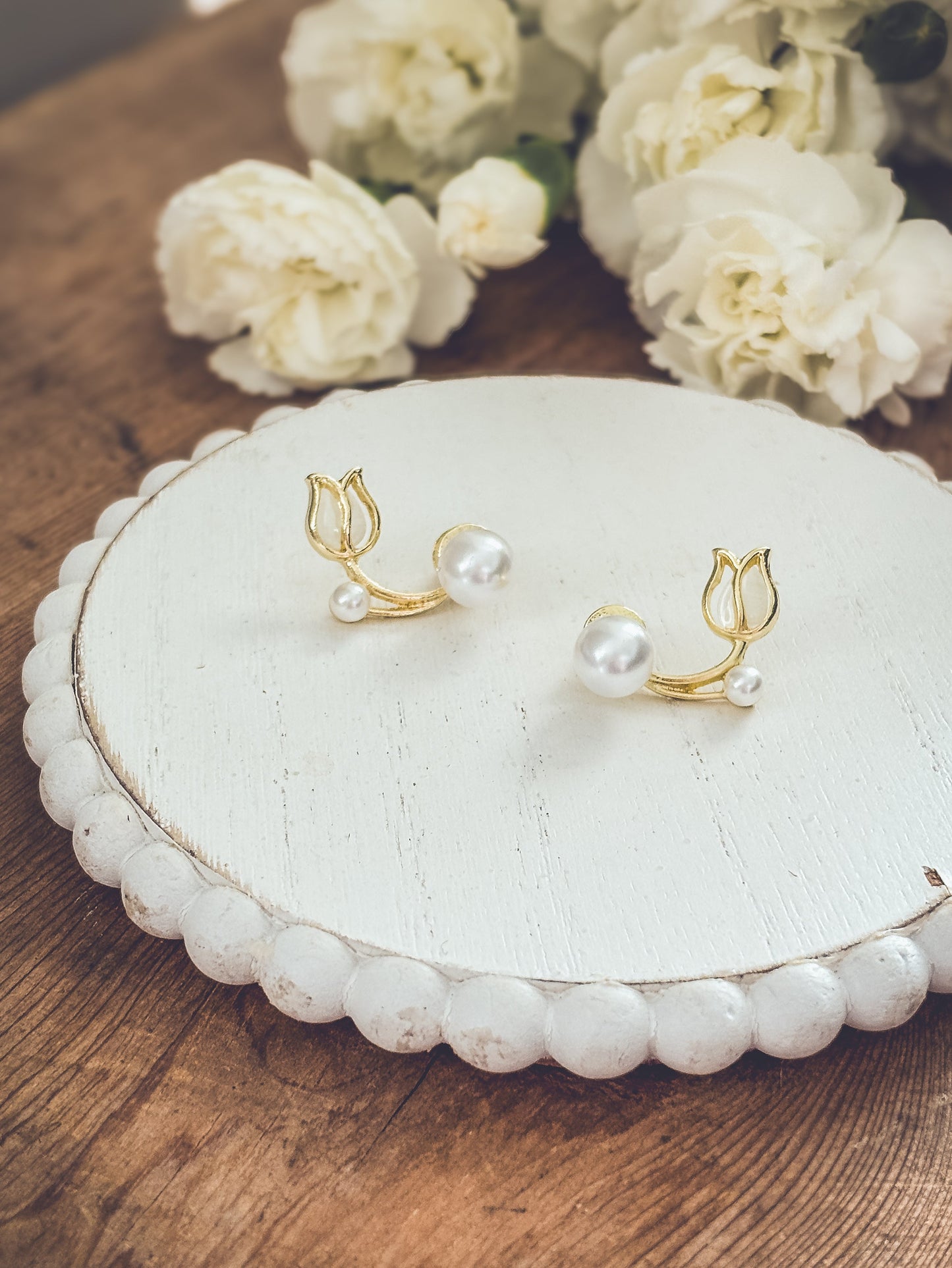 Beautiful Pearl and Tulip Flower Jacket Earrings
