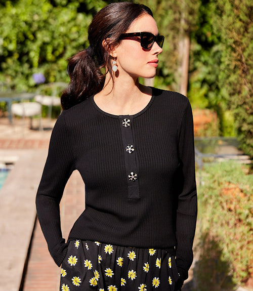 Long Sleeve Ribbed Flower Button Detail Top