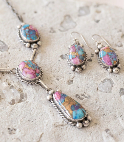 Dahlia Rose Turquoise Lariat Necklace And Earring Set