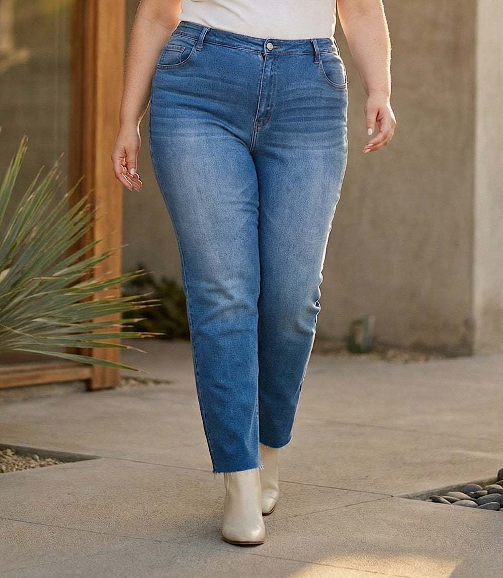 Plus Size Raw Hem Straight Jeans