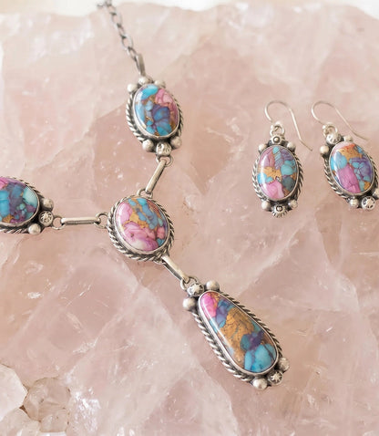 Dahlia Rose Turquoise Lariat Necklace And Earring Set
