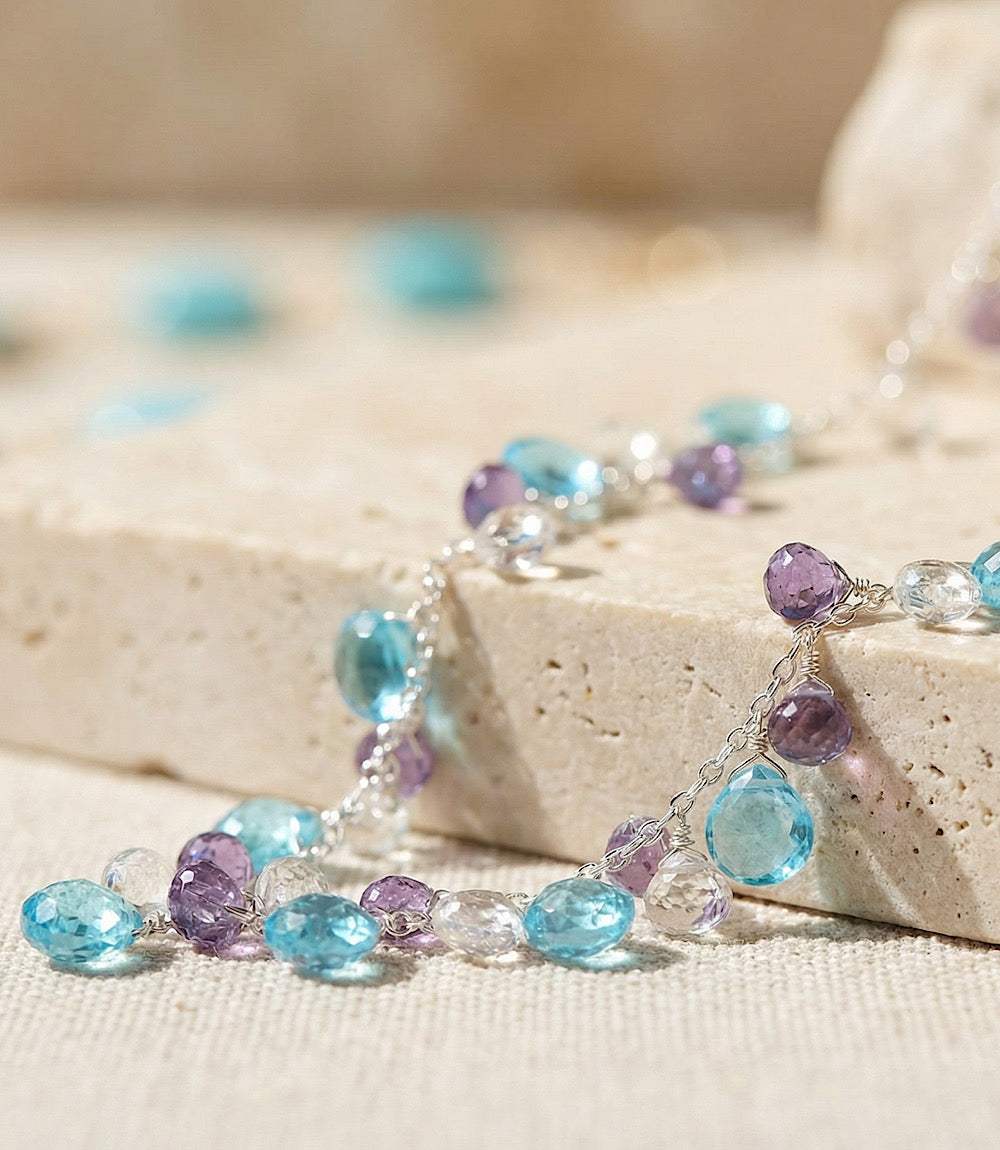Dangling Gemstone Necklace
