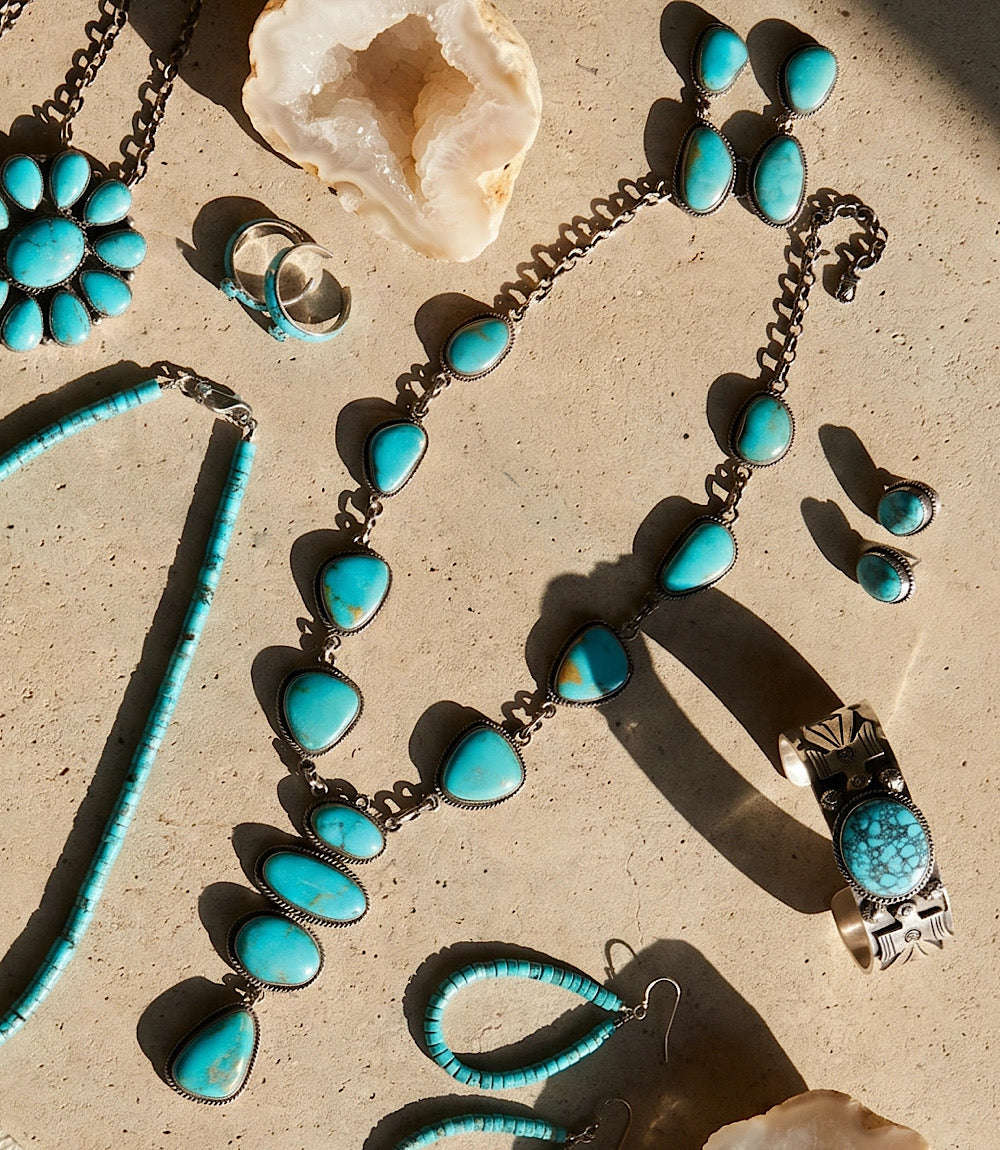Kingman Turquoise Necklace And Earring Set