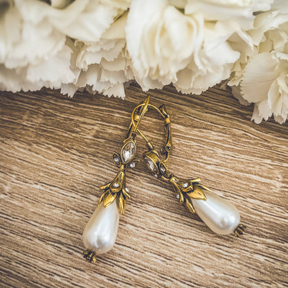 Beautiful Pearl Drop Earrings