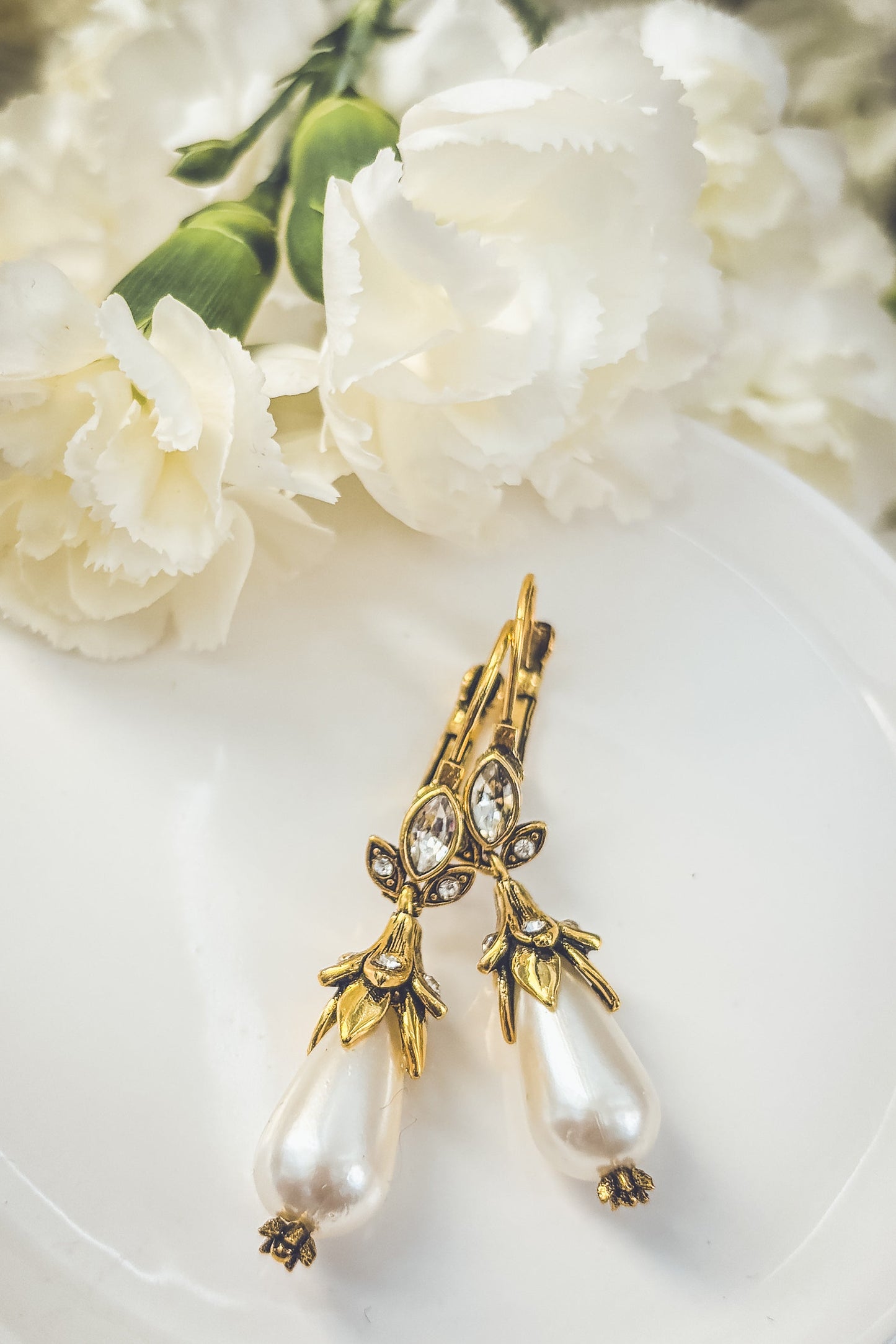 Beautiful Pearl Drop Earrings