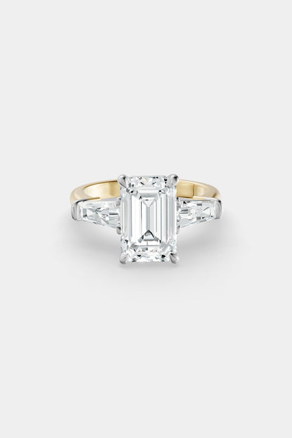 Emerald Trilogy Diamond Ring | Traditional Band