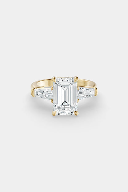 Emerald Trilogy Diamond Ring | Traditional Band