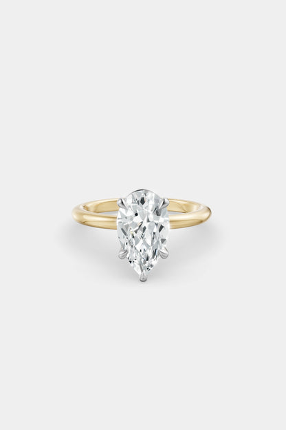 Diamond Solitaire Ring | Traditional Band