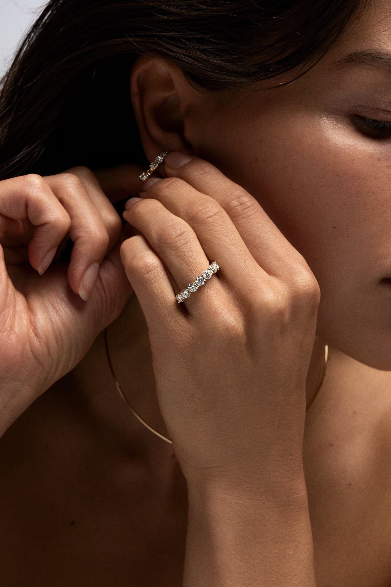 Round Diamond Half Band | 18K White Gold
