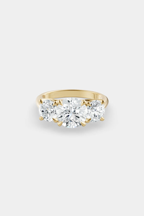 Round Trilogy Diamond Ring | Sweeping Set