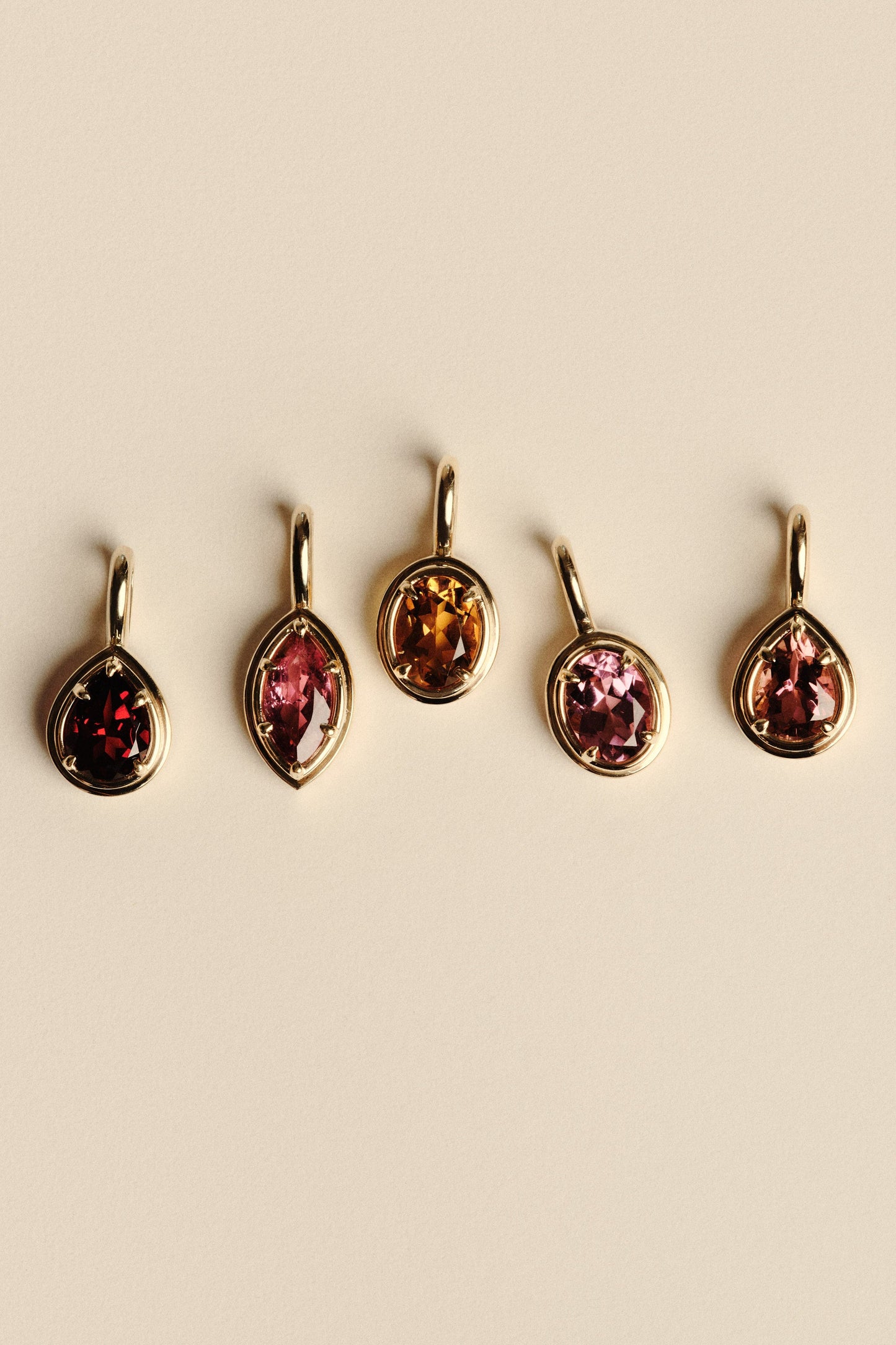 Roma Oval Gemstone Pendant | White Gold